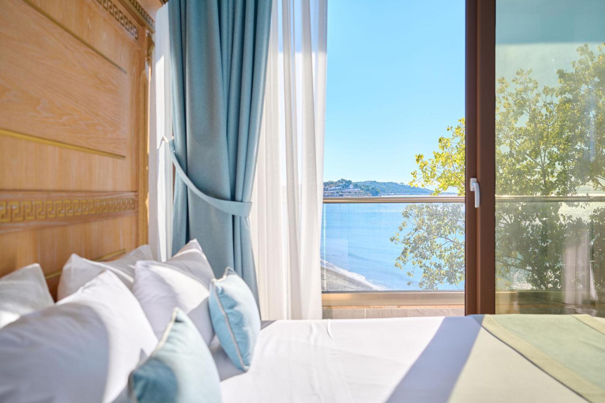 Evlogia Hotel Seafront And Anex By Greek Pride Фурка Екстер'єр фото